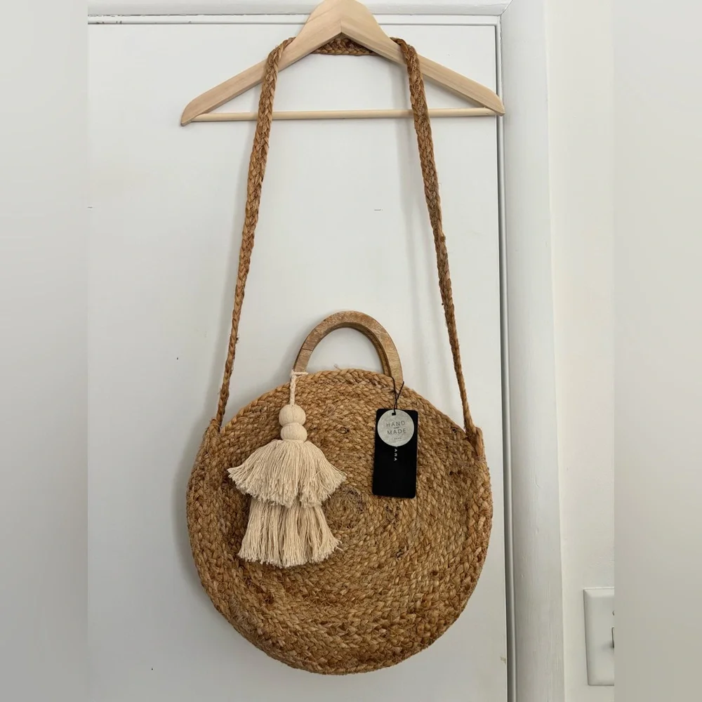 NWT ZARA Raffia Round Straw Basket Bag with Tassel - Picture 7 of 8
